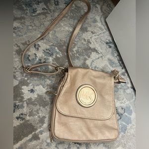 Michael Kors cross body